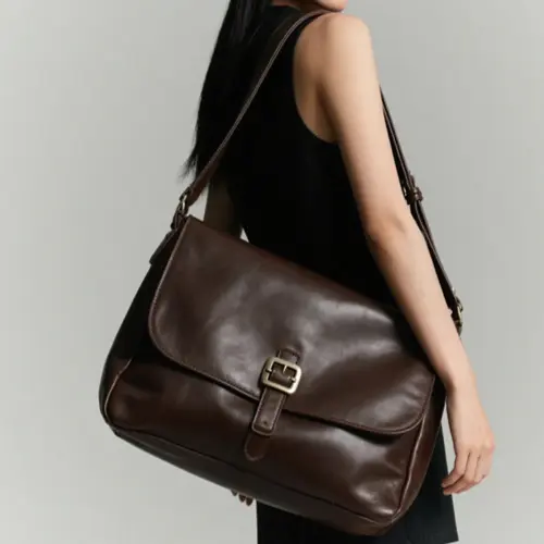 大容量牛皮軟皮單肩包